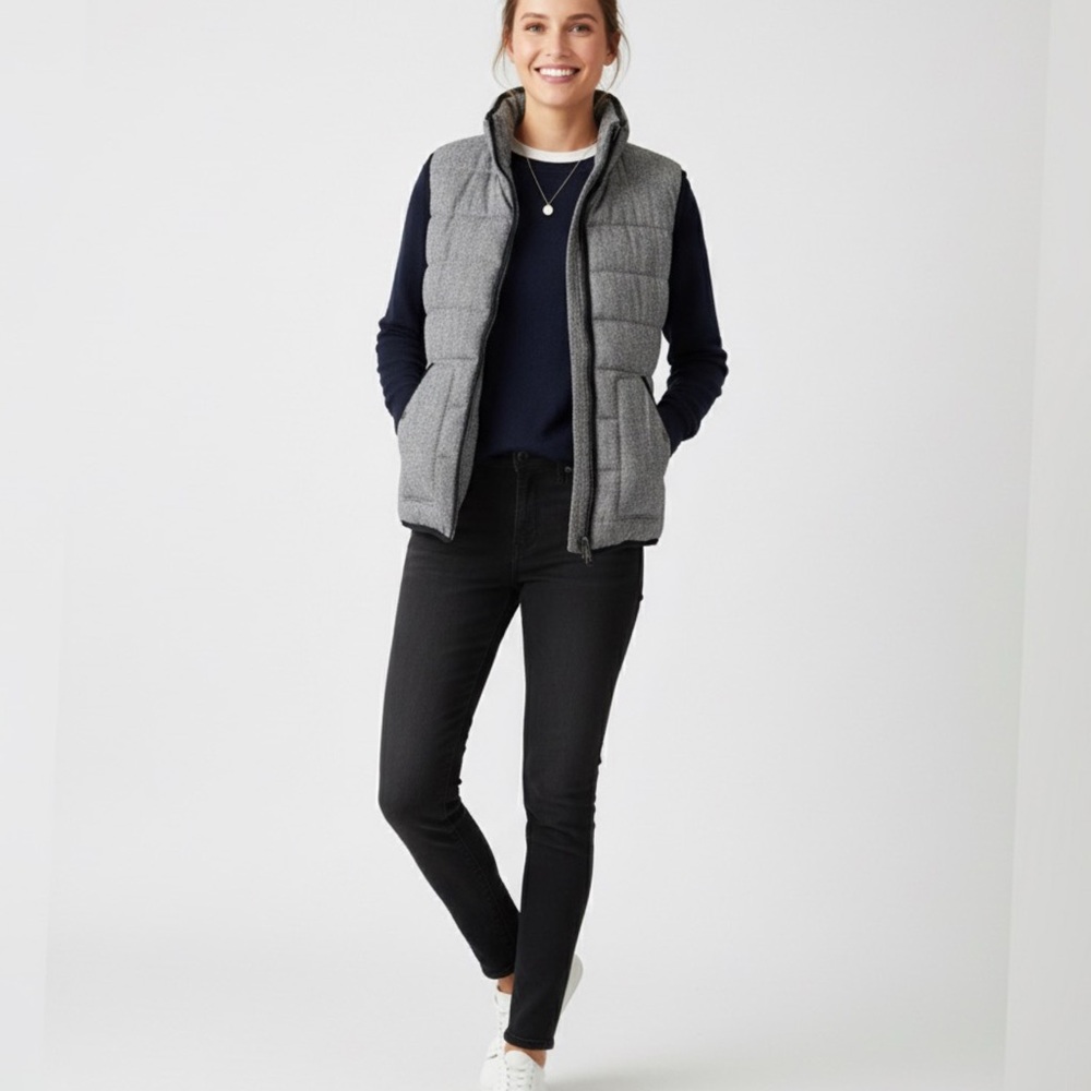 Merona‎ Gray and Black Quilted Puffer Vest Size SMALL